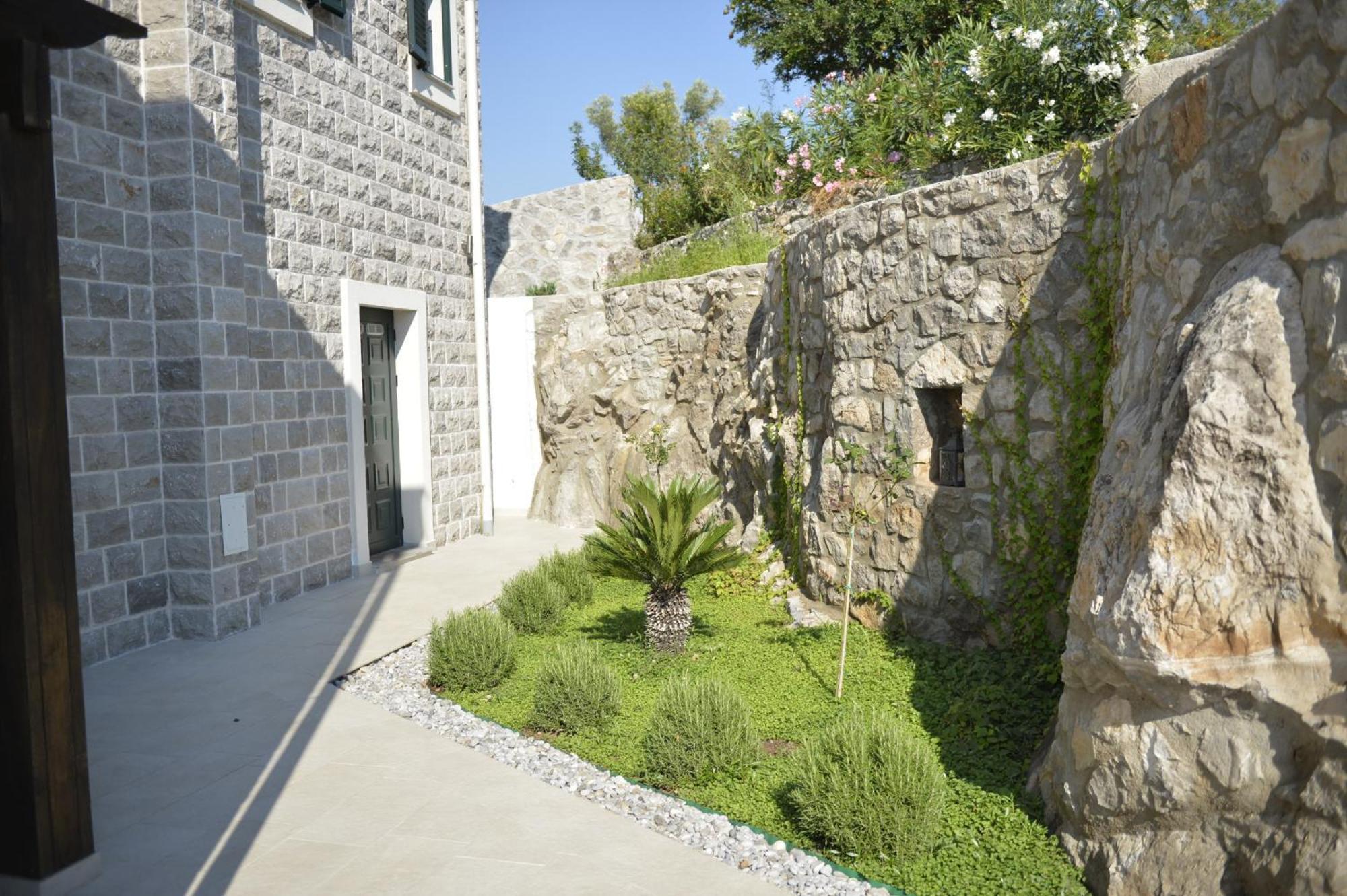 Villa Vista Azzurra تيفات المظهر الخارجي الصورة